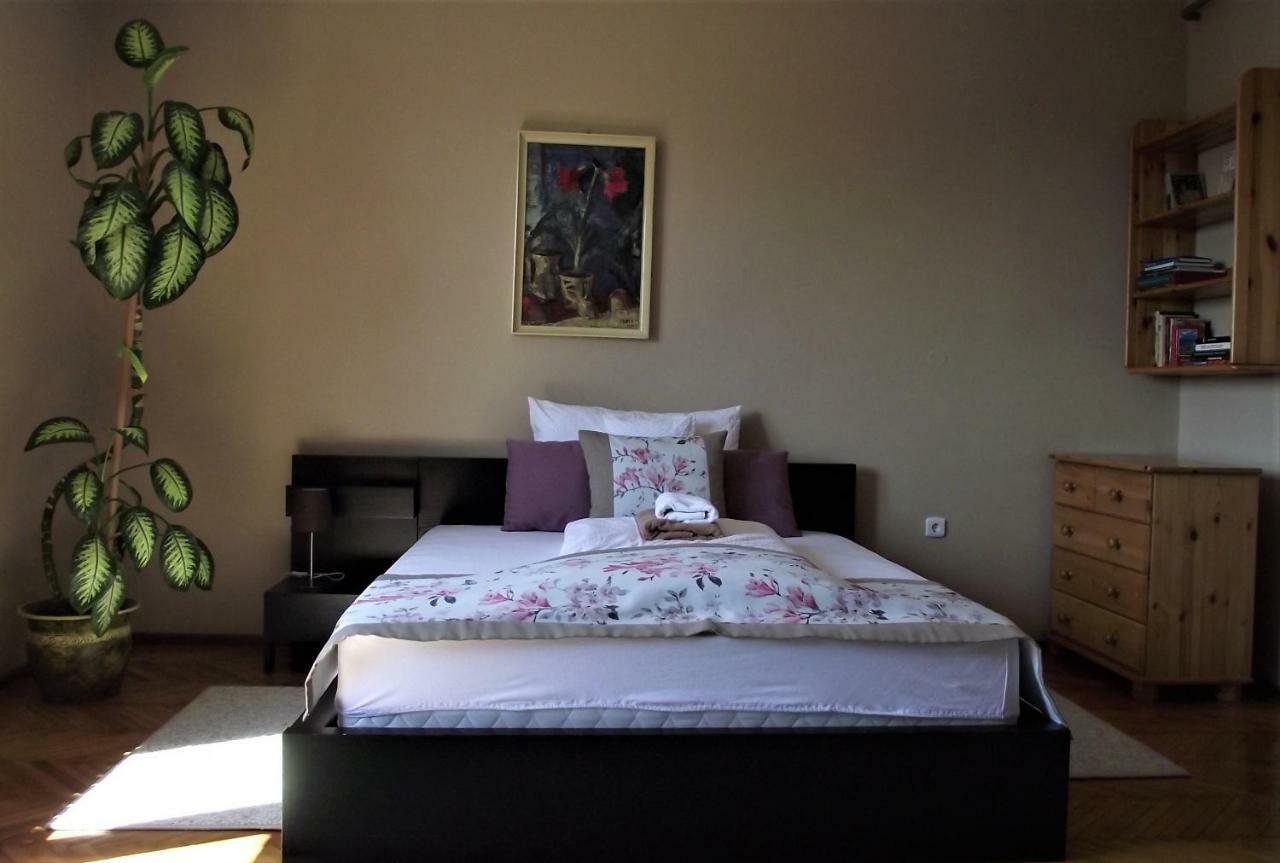 Panorama Apartman Mór Dış mekan fotoğraf